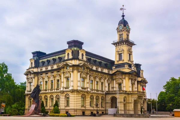 Budynek Zabytkowego Ratusza Nowym Sączu Polska — Zdjęcie stockowe