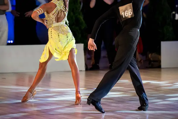 2022 슈체친 폴란드 토너먼트 커플은 댄스를 춤추는 커플의 — 스톡 사진