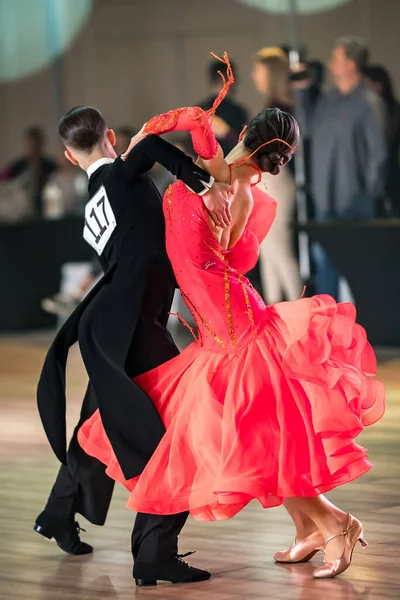 2022 Szczecin Poland Ballroom Tornament Couple Dancing Standard Dance Dancefloor — Stock Photo, Image