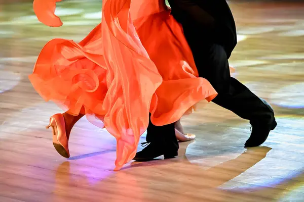2022 Szczecin Polonya Balo Salonu Turnuvası Dans Pistinde Çifte Standart Telifsiz Stok Fotoğraflar