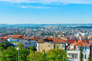 İstanbul, Camlica tepesinden Uskudar ilçesine bakıyor. İstanbul şehir manzarası