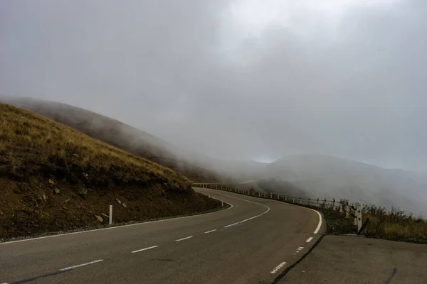 Paysage Rural Géorgien Avec Route Dans Montagne Caucase — Photo