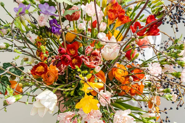 Bella Composizione Floreale Primavera Suo Interno — Foto Stock