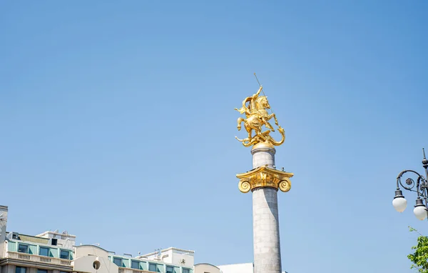 Zlatá Socha Jiří Náměstí Svobody Tbilisi Hlavním Městě Gruzie — Stock fotografie