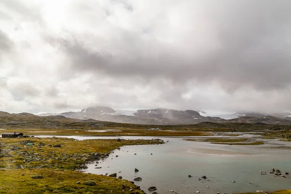 Paisagem Perto Finse Com Lago Montanhas Noruega Fotografia De Stock