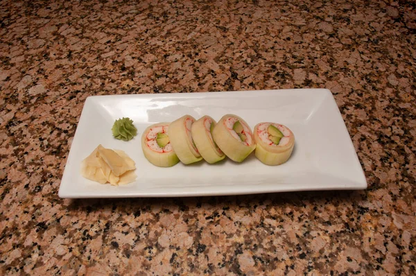 Cucina Giapponese Tradizionale Autentica Conosciuta Come Sushi Roll — Foto Stock