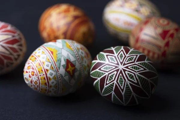 Happy Easter Card Beautiful Easter Egg Pysanka Handmade Black Backgroun — Fotografia de Stock