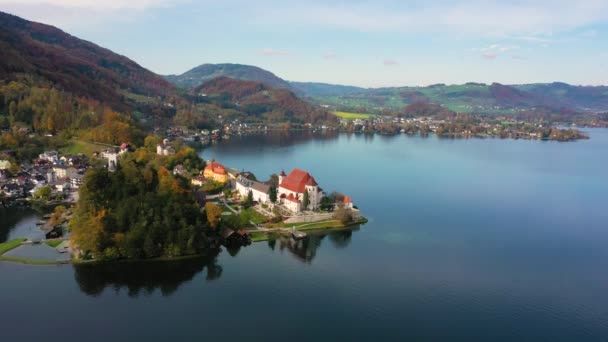 Vista Famosa Capela Traunkirchen Lago Traunsee Salzkammergut Áustria — Vídeo de Stock