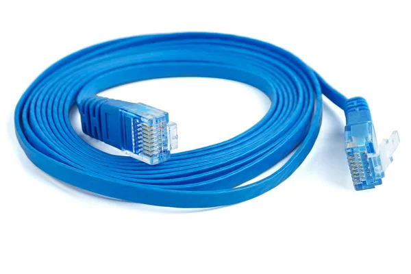 Düz Mavi Ethernet Bakır Rj45 Yama Kablosu Beyaz Arkaplanda Izole — Stok fotoğraf