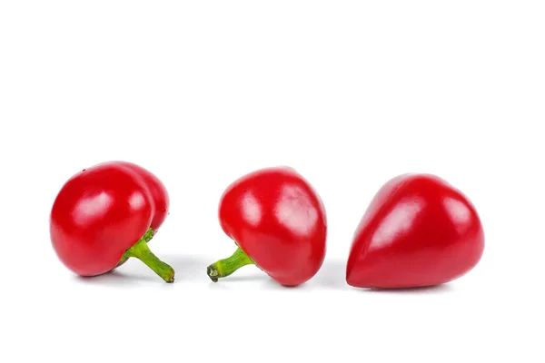 Három Piros Paprika Elszigetelt Fehér Background — Stock Fotó