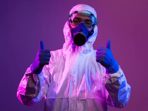 Pandemia Coronavirus Covid Medico Scienziato Indossa Tuta Biologica Protettiva Maschera — Foto Stock