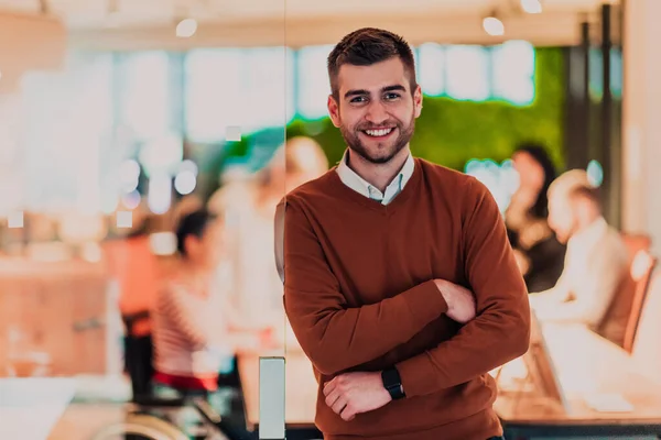 Handsome Young Businessman Standing Confident Office Front His Team High — Stock Photo, Image