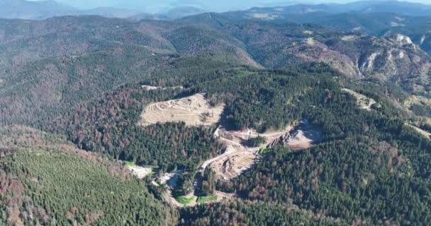 Las Excavadoras Minas Industriales Están Excavando Suelo Sitio Construcción Cargando — Vídeo de stock