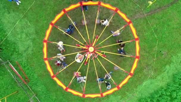 Karnaval Merry Pandangan Atas Udara Drone Pelacakan Rotasi Menembak Rekaman — Stok Video
