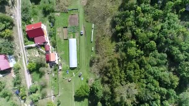 Vue Aérienne Par Drone Des Quads Vtt Sur Sentier Terre — Video
