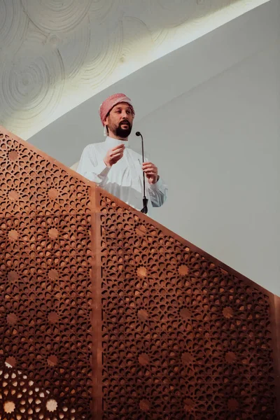 Muslims Arabic Imam Has Speech Friday Afternoon Prayer Mosque Muslims — Stock Photo, Image