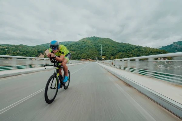 Full Length Portrait Active Triathlete Sportswear Protective Helmet Riding Bicycle — Stock fotografie