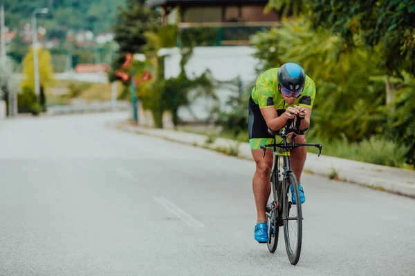 Full Length Portrait Active Triathlete Sportswear Protective Helmet Riding Bicycle — Stock Photo, Image