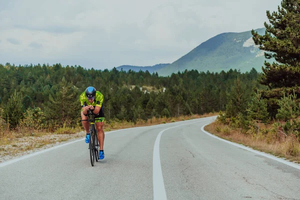 Full Length Portrait Active Triathlete Sportswear Protective Helmet Riding Bicycle — Stok fotoğraf