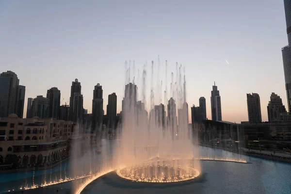 Dubai Singing Fountains Night Lake View Skyscrapers City Skyline Dusk — Stock Photo, Image