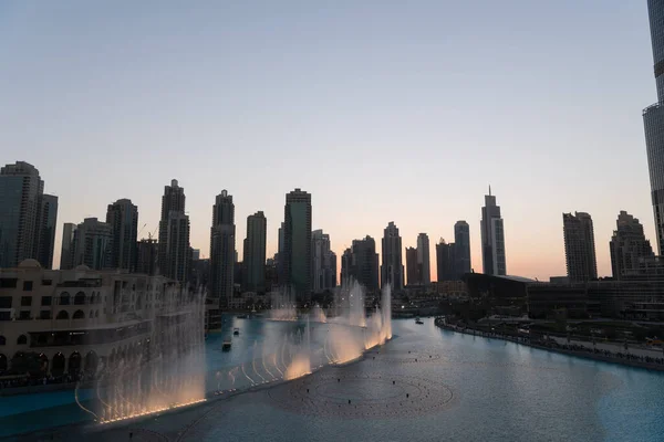 Dubai Singing Fountains Night Lake View Skyscrapers City Skyline Dusk — Photo