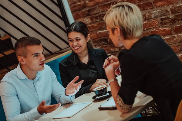 Happy Businesspeople Smiling Cheerfully Meeting Coffee Shop Group Successful Business — Stockfoto