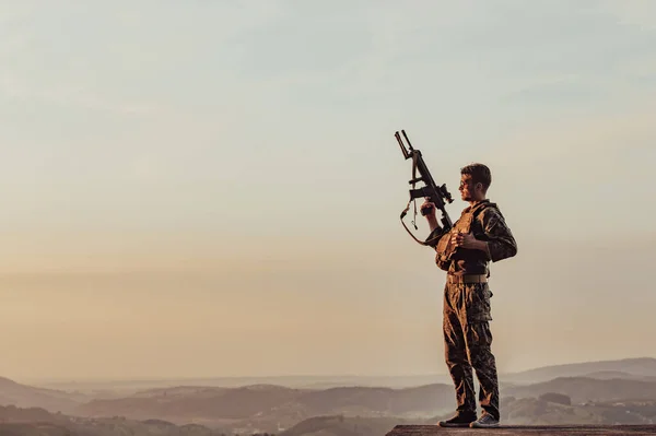Asker Portresi Günbatımında Yerel Kahraman Şehir Efsanesi Gerçek — Stok fotoğraf