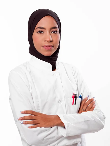 Portrait Une Infirmière Musulmane Authentic Confident Middle Eastern Healthcare Worker — Photo