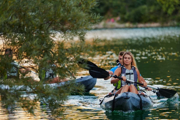 Group Friends Enjoying Having Fun Kayaking While Exploring Calm River — Stock Photo, Image