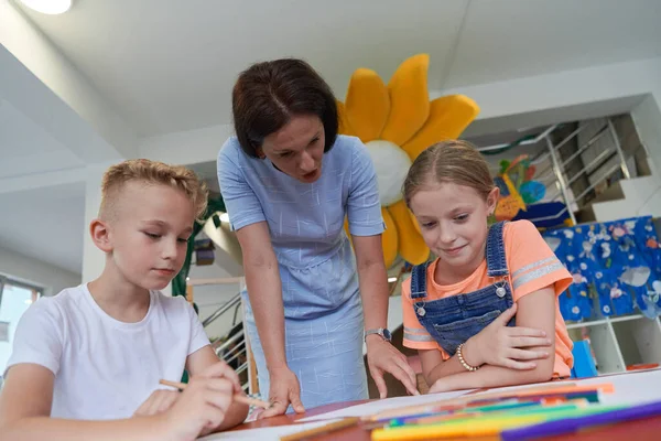Creative Kids Art Class Daycare Center Elementary School Classroom Drawing — Stock Photo, Image