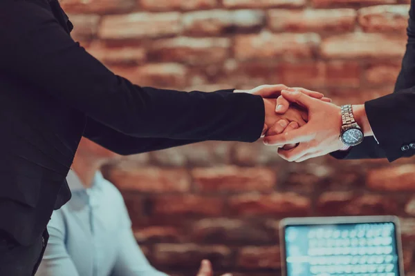 Business Shaking Hands Finishing Meeting Successful Businesspeople Handshaking Good Deal — Foto de Stock