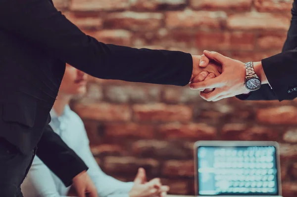 Business Shaking Hands Finishing Meeting Successful Businesspeople Handshaking Good Deal — Fotografia de Stock