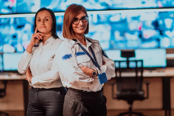 Group Portrait Female Security Operator While Working Data System Control — Stok fotoğraf