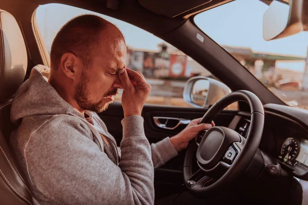 Tired Driver Holding His Head Exhausted Tired Driver Driving Car — Stock Photo, Image