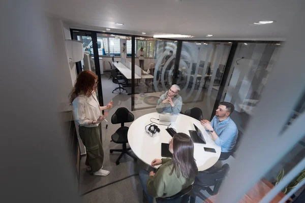 Group Young Business Entrepreneurs Engages Focused Meeting Discussing Various Business — Stock Photo, Image