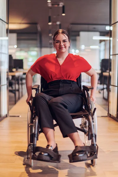 Modern Young Businesswoman Wheelchair Surrounded Inclusive Workspace Glass Walled Offices — Stock Photo, Image