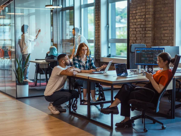 Diverse Group Young Business Individuals Congregates Modern Startup Coworking Center — Stock Photo, Image