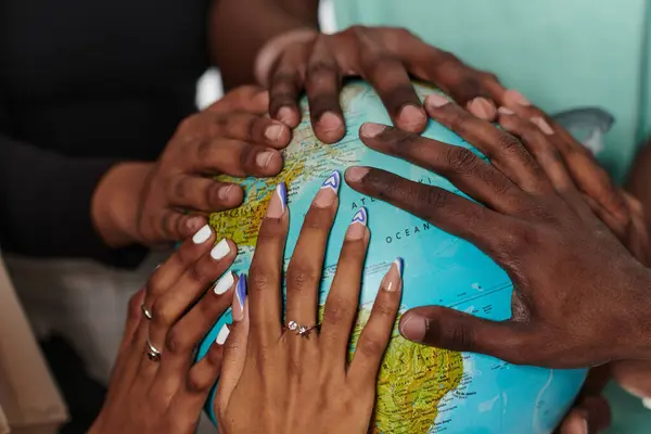 Close Diverse Teenagers Hands Delicately Exploring Globe Capturing Essence Curiosity — Stock Photo, Image