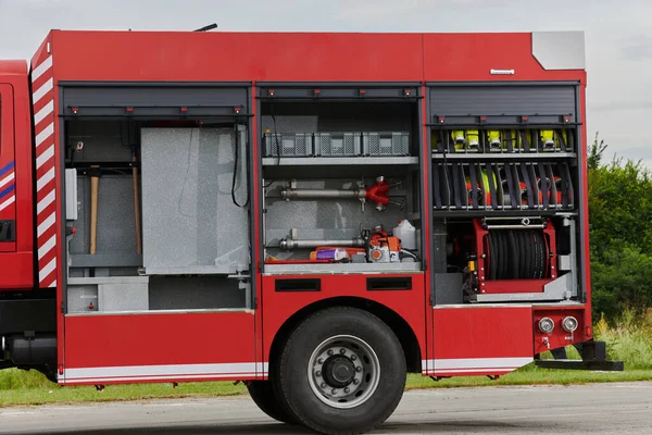 Deze Fascinerende Scène Staat Een Ultramoderne Brandweerwagen Uitgerust Met Geavanceerde — Stockfoto