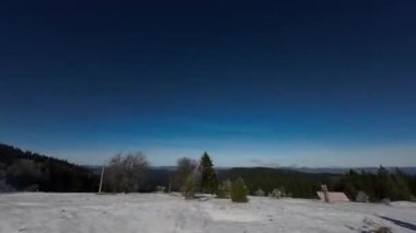 Kış Ormanı Karları Ağaçları Kaplamıştı Alp Dağları Sabah Erken Güneş Doğumu Tatil ve Turizm Ağacı Canlı Renkler Hava 4k FPV