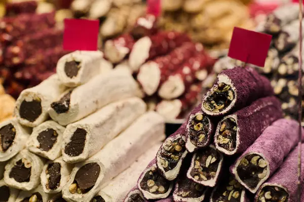 Mergulhe Vibrante Tapeçaria Cena Culinária Istanbuls Enquanto Deleita Seus Olhos Imagem De Stock