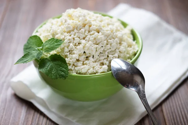 Good Breakfast Cottage Cheese Mint Green Bowl Wooden Baclground — Stock Photo, Image