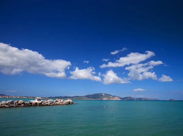 Greece Summer Beach Clouds Blue Sky Travel Concept — Stock Photo, Image