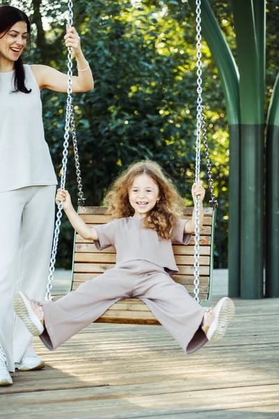 Mom Daughter Swing Swing Caucasian Woman Little Child Girl Have — Stock Photo, Image
