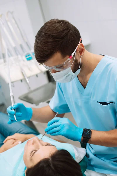Male Dentist Making Treatment Modern Clinic Dental Health Concept — Stock Photo, Image