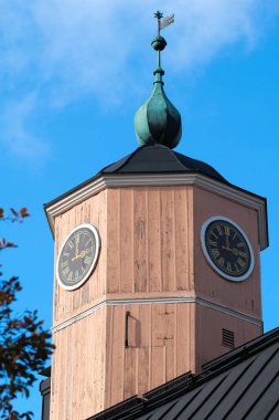 Porvoo 'daki eski belediye binasının kulesi.