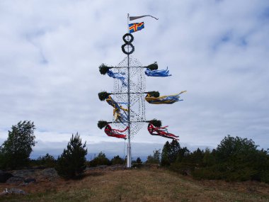 Aland Adalarında Yaz ortası Kutbu