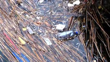 Plastik atık ile su kirliliği 