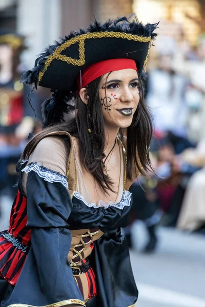 Palamos Spanien Februar 2023 Traditioneller Karnevalsumzug Einer Kleinen Stadt Palamos — Stockfoto