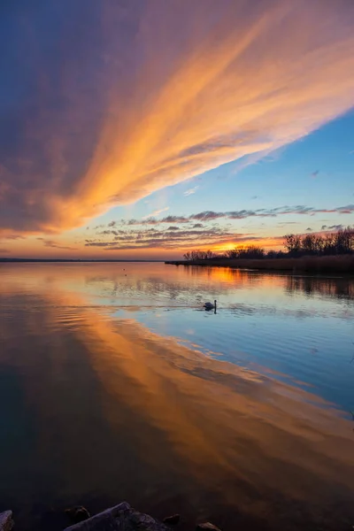 Hermoso Amanecer Lago Balaton — Foto de Stock